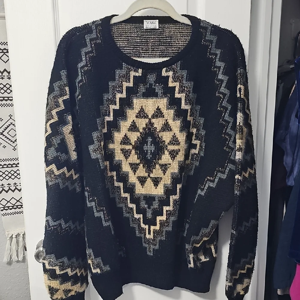 Vintage Black and Cream Geometric Sweater - Picture 1 of 5